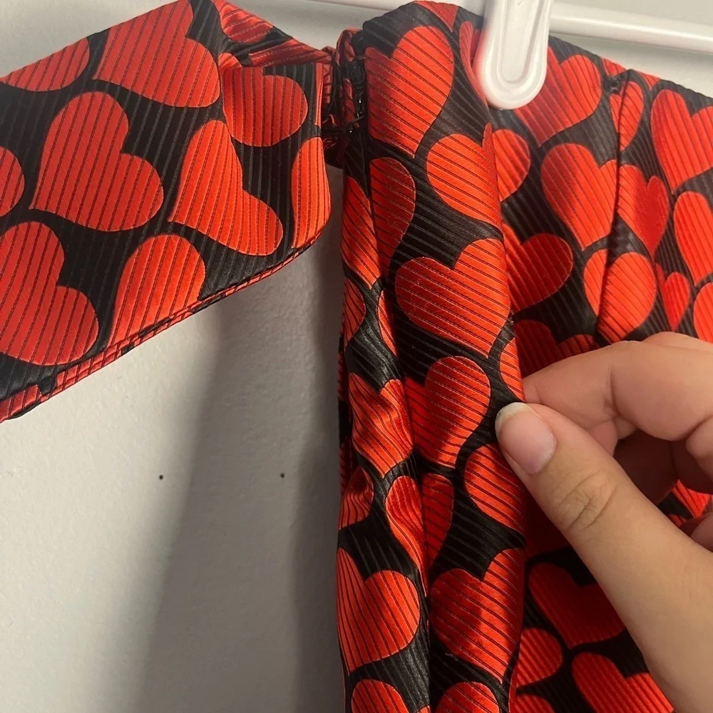 J. crew red black heart jacquard printed mini bow skirt size 12